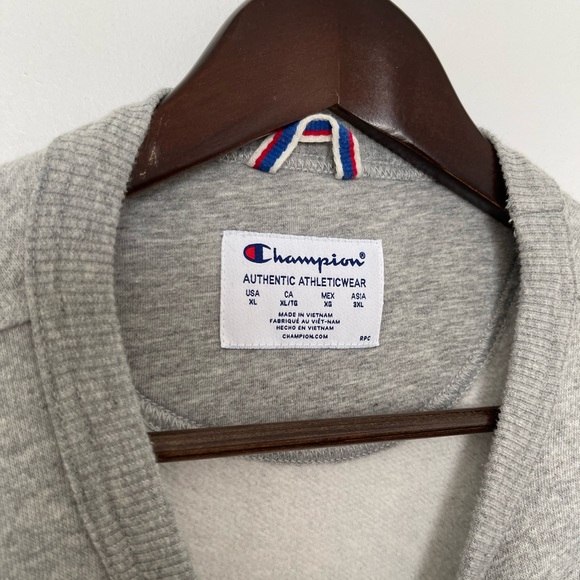 Sweater - Picture 2 of 3